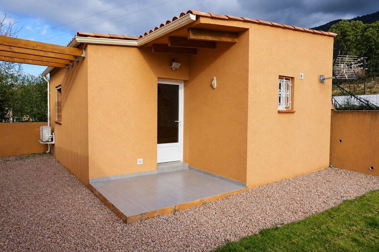 Appartement 2 pièces 33 m² · à Bastelicaccia · 33 m² · 700 €/mois