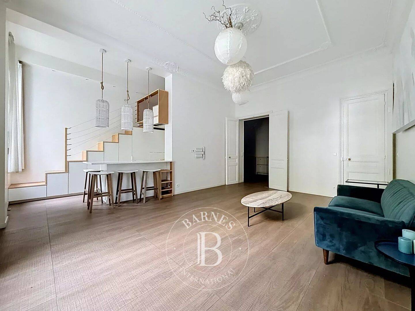 Appartement 3 pièces 95 m² · à Paris 16ème Arrondissement · 95,2 m² · 2 900 €