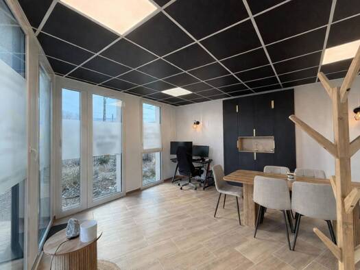 Local commercial à vendre 250 000 € 120 m² de surface de vente divisible Centre Sud Rumilly 74150