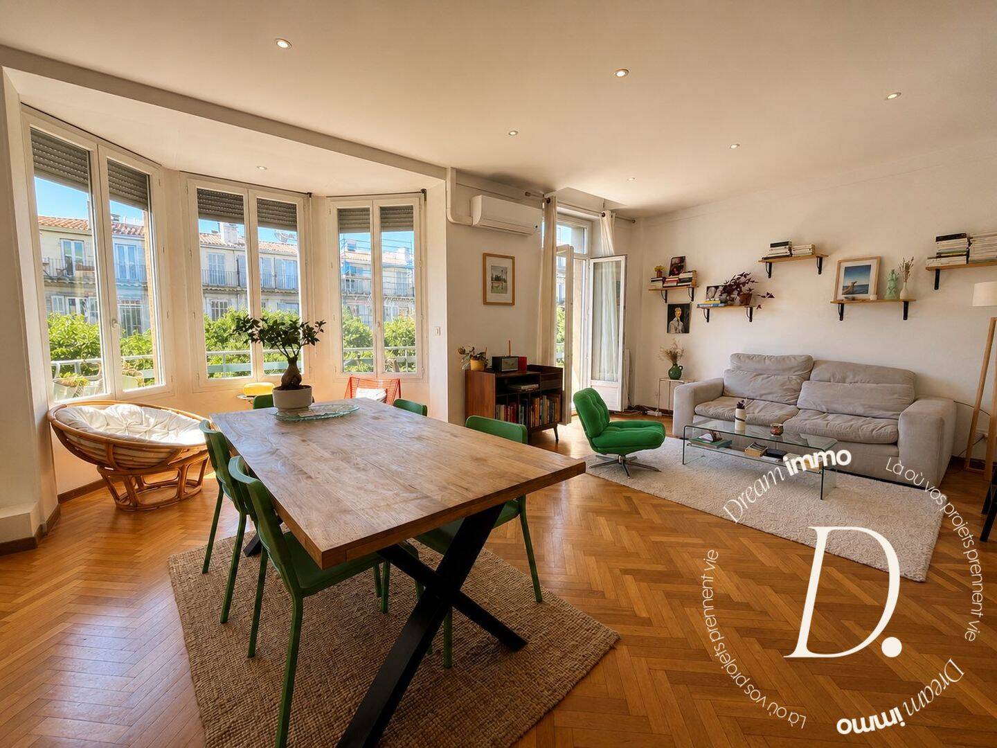 Appartement 3 pièces 75 m² · à Marseille 6ème Arrondissement · 75 m² · 329 000 €