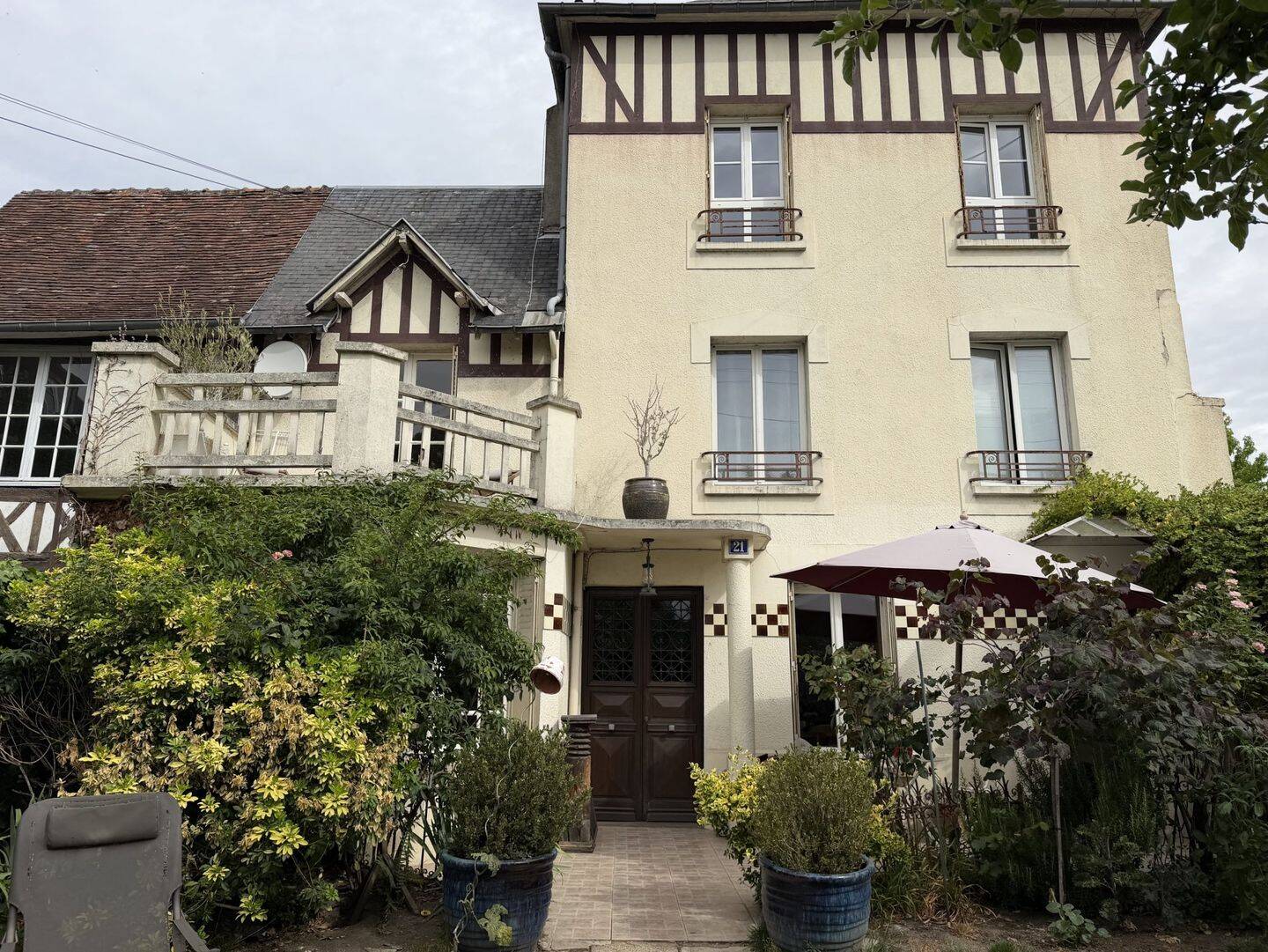 Maison 6 pièces 160 m² · à Bernay · 160 m² · 285 000 €