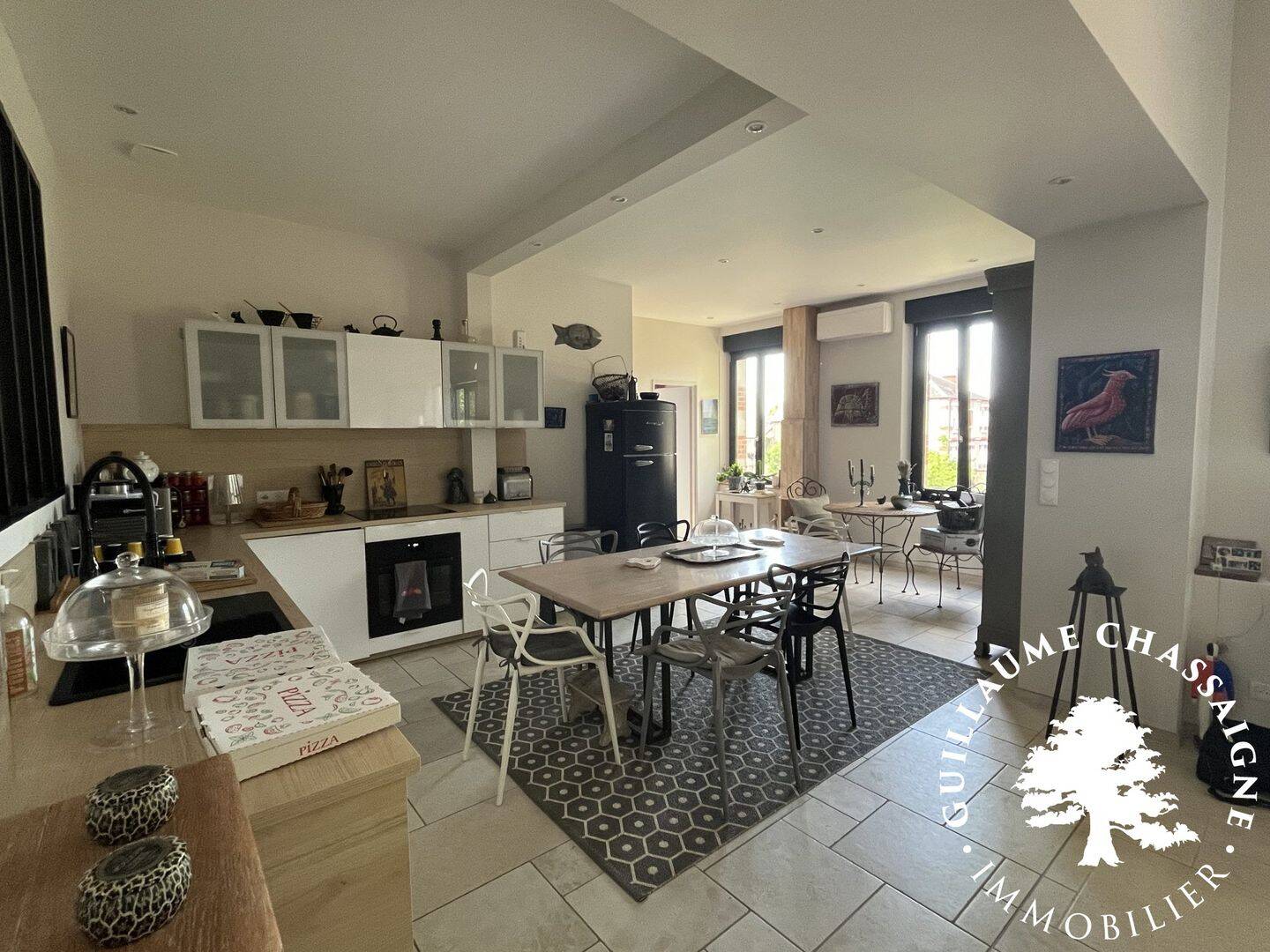 Maison 5 pièces 159 m² · à Saint-Florent-sur-Cher · 159 m² · 285 000 €