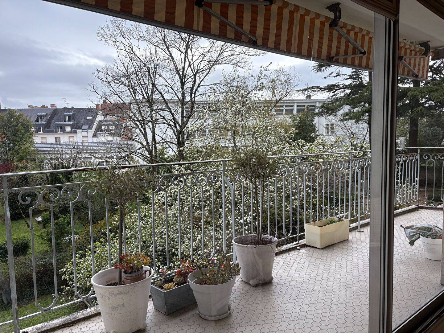 Appartement 5 pièces 142 m² · à Nantes · 142,1 m² · 509 600 €