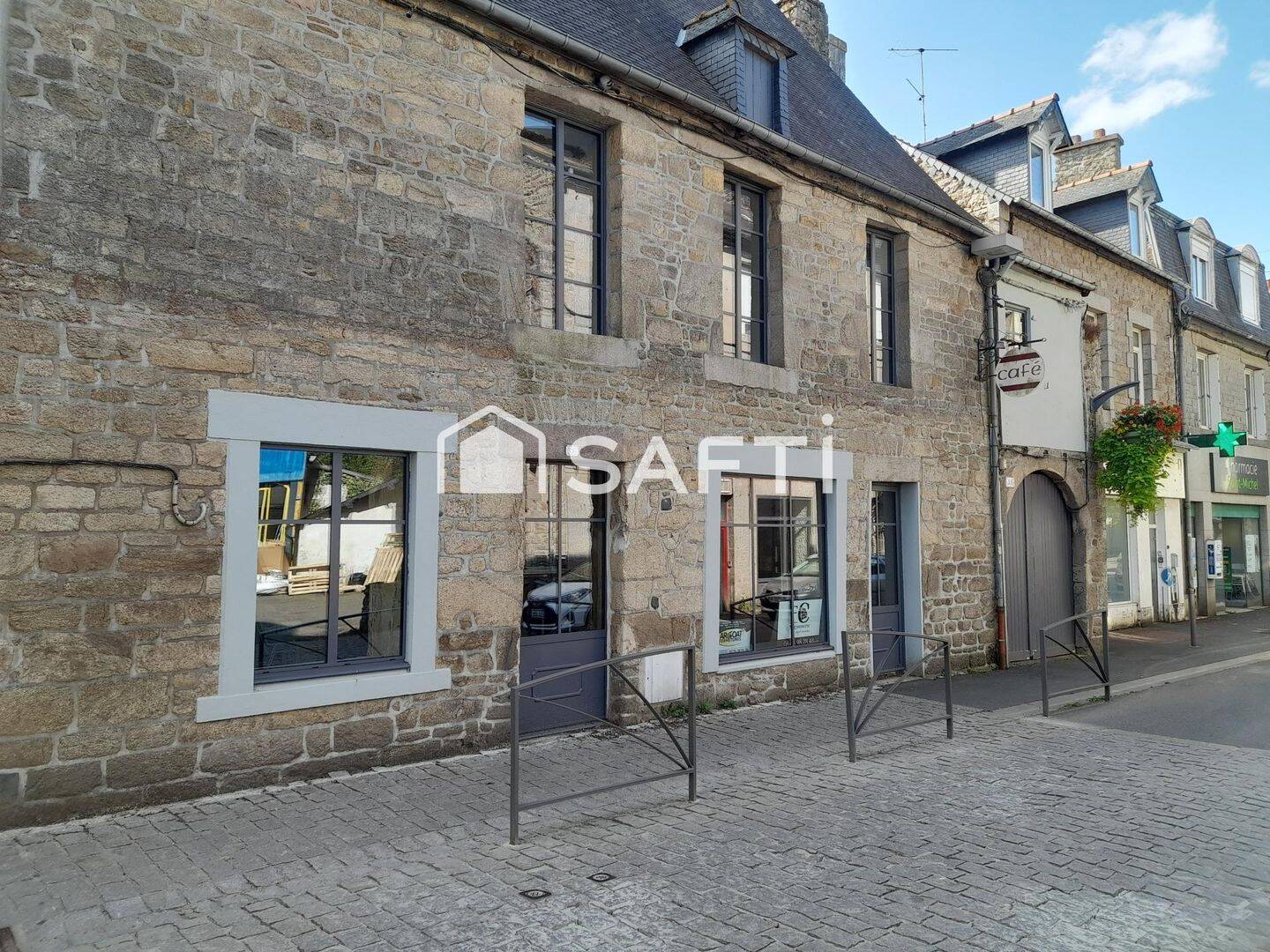 Maison 9 pièces 95 m² · à Guingamp · 95 m² · 359 000 €