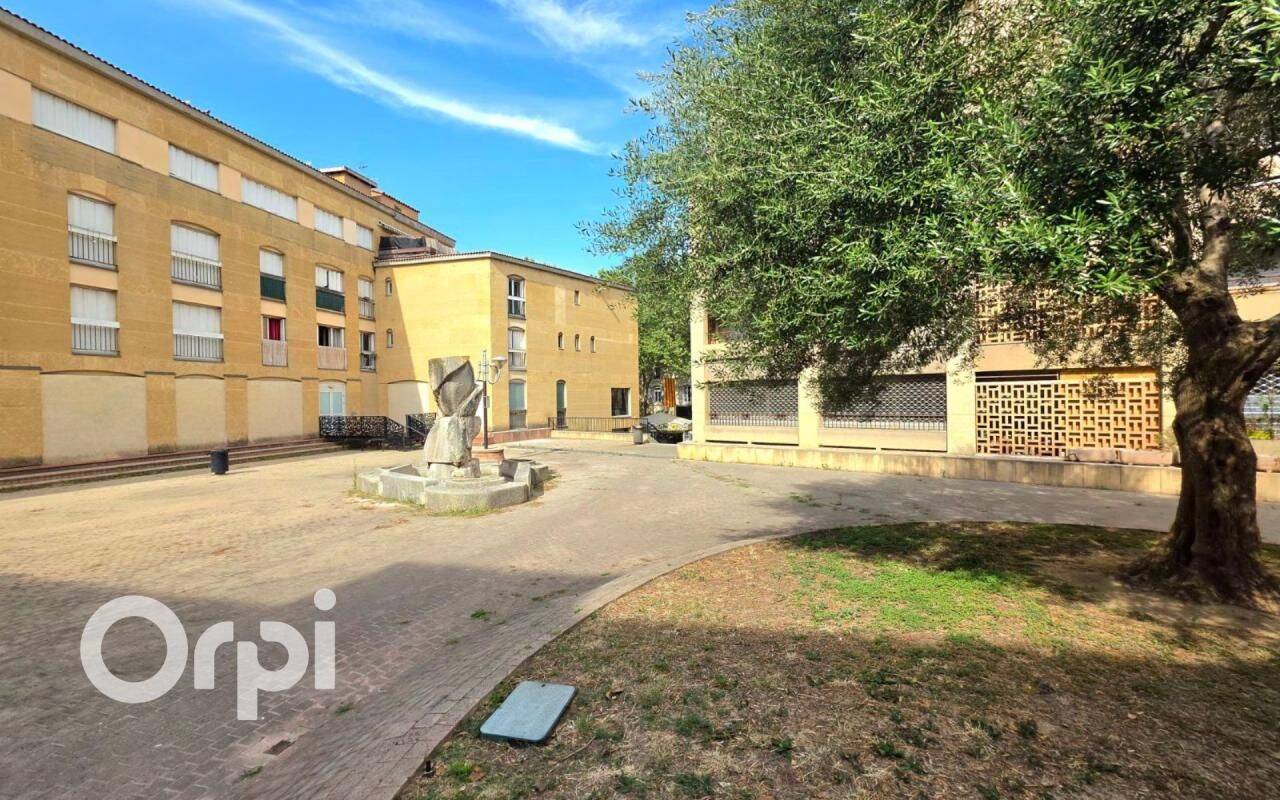 Appartement 3 pièces 84 m² · à Salon-de-Provence · 83,8 m² · 275 000 €