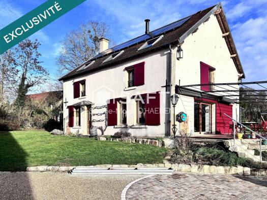 Maison à vendre 358 000 € 6 pièces 4 chambres 162 m² 4 298 m² de terrain Alligny-Cosne 58200