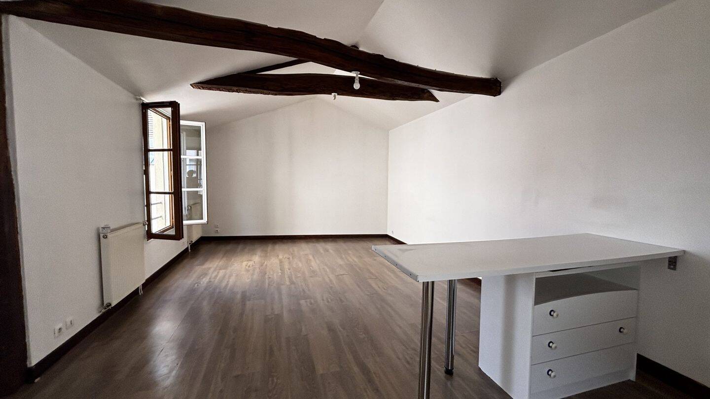 Appartement 2 pièces 53 m² · à Auxerre · 52,5 m² · 86 000 €