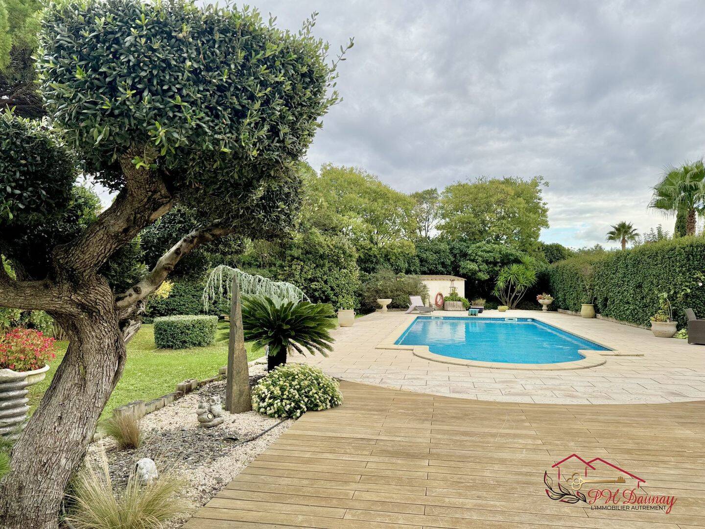 Maison 8 pièces 285 m² · à Narbonne · 285 m² · 930 000 €