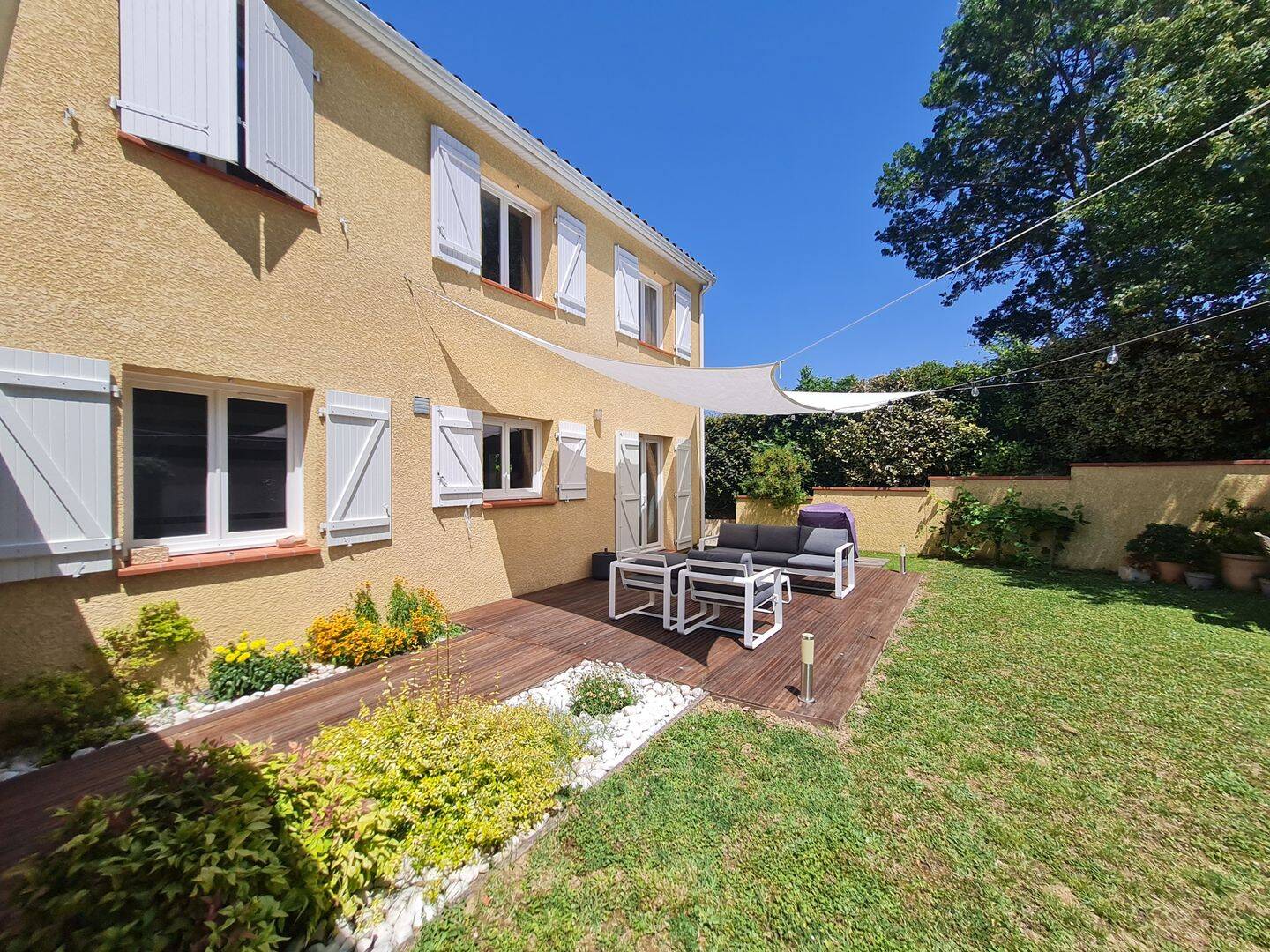 Maison 5 pièces 146 m² · à Auriac-sur-Vendinelle · 146 m² · 340 000 €
