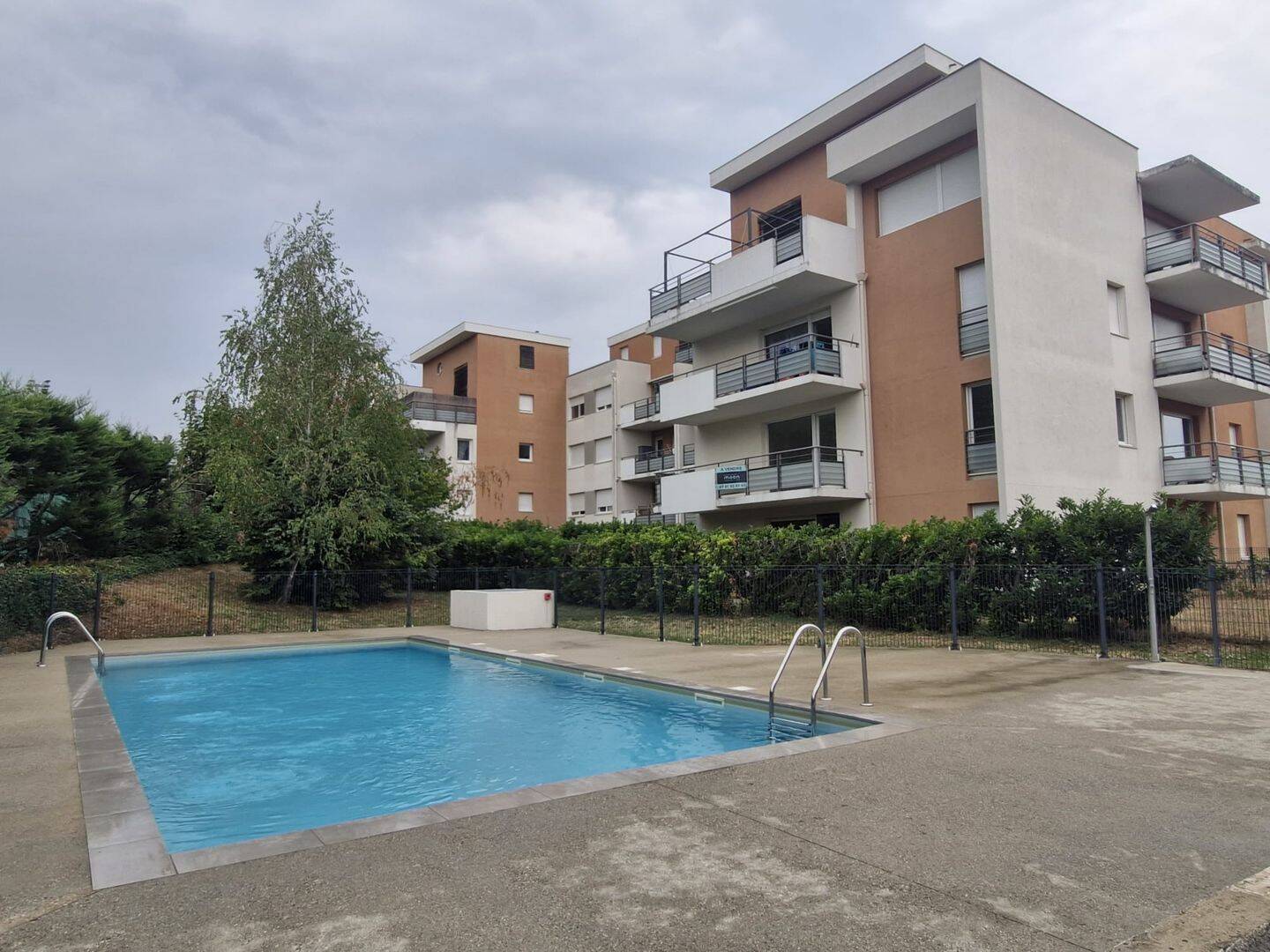 Appartement 3 pièces 65 m² · à Oullins-Pierre-Bénite · 65 m² · 1 200 €