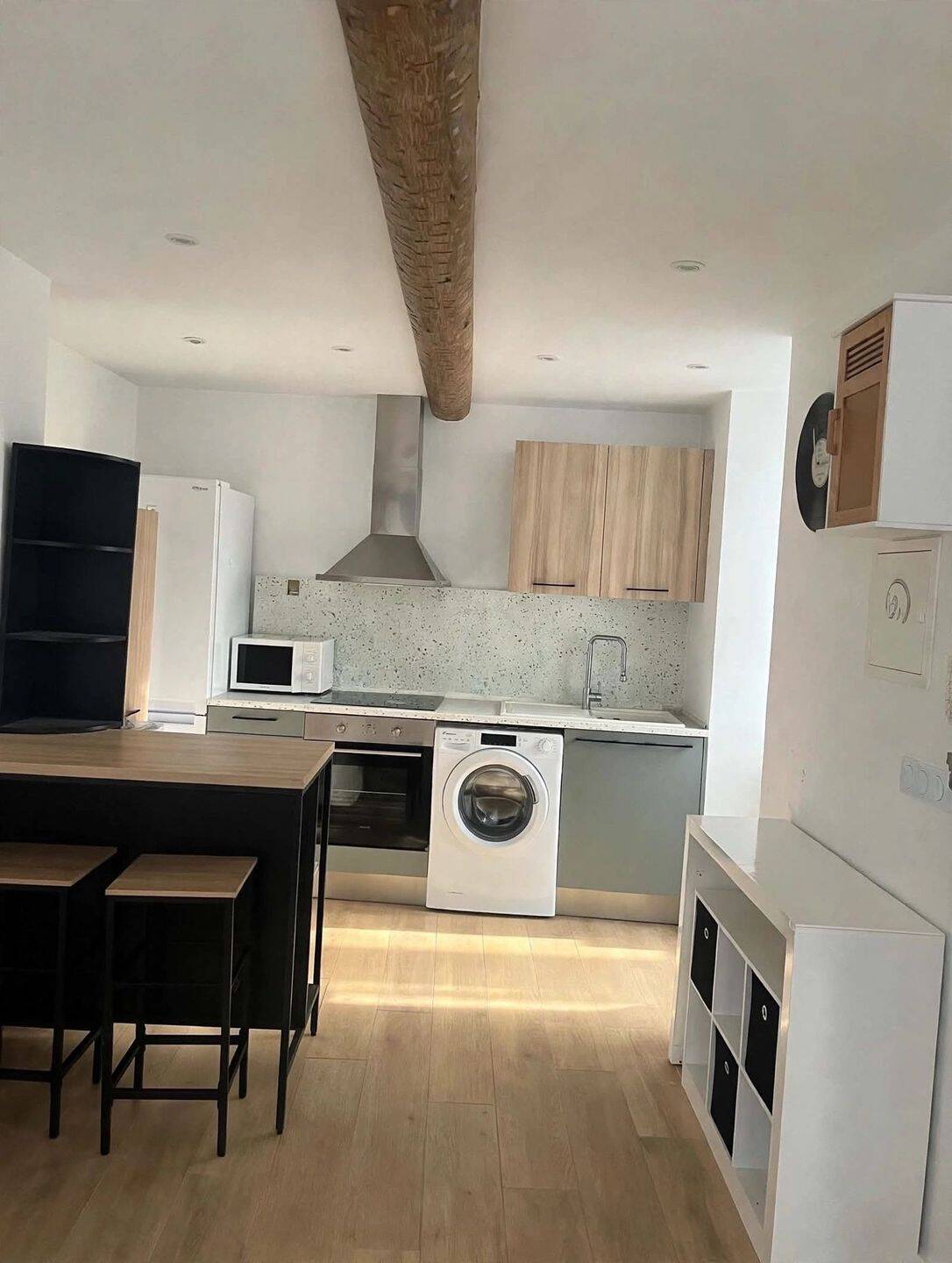 Appartement 1 pièce 16 m² · à La Ciotat · 16 m² · 680 €/mois