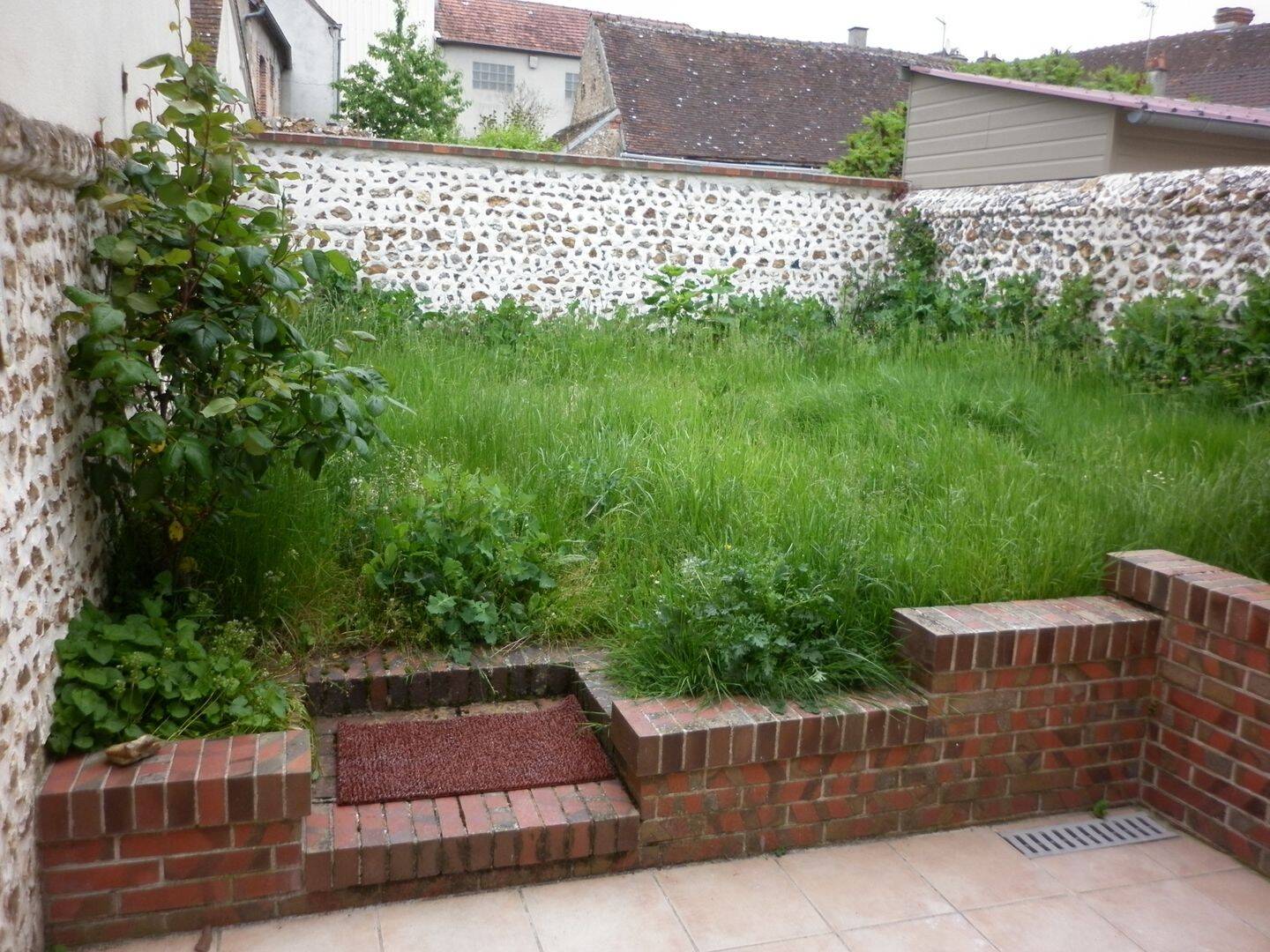 Maison 3 pièces 74 m² · à Courville-sur-Eure · 74 m² · 700 €