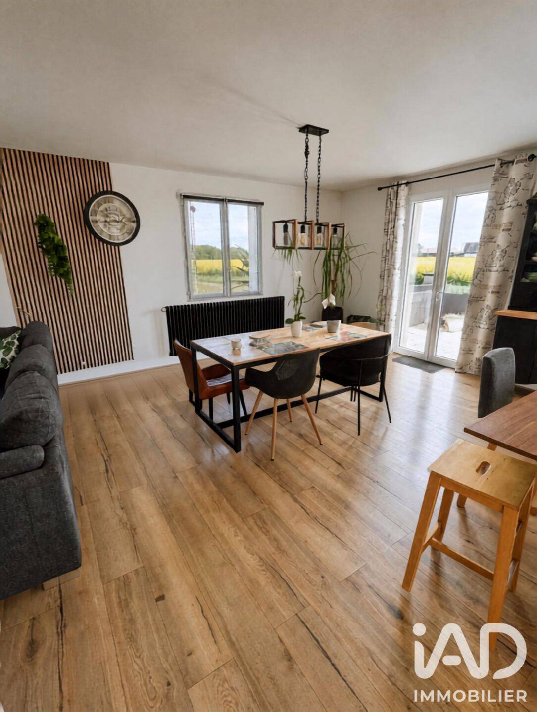 Maison 5 pièces 200 m² · à Ports-sur-Vienne · 200 m² · 238 000 €