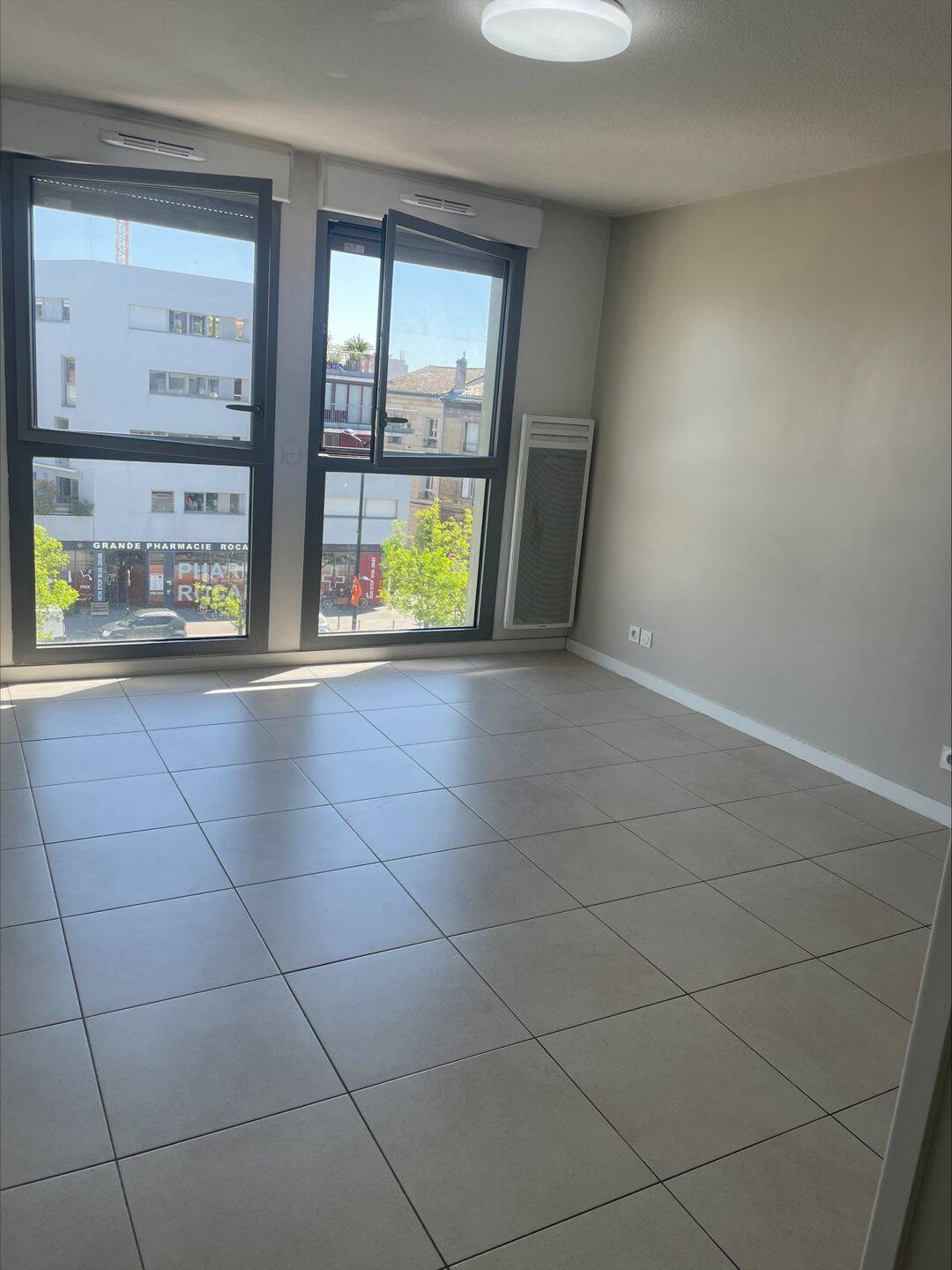 Appartement 1 pièce 24 m² · à Bordeaux · 24 m² · 533 €