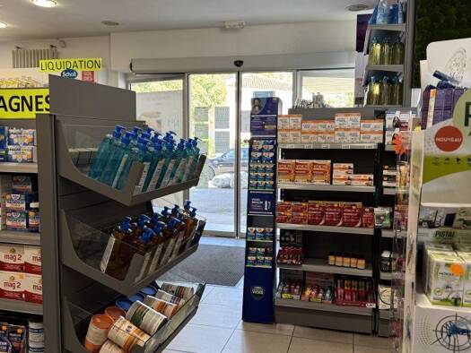 Local commercial à vendre 308 000 € 200 m² de surface de vente Le Village Saint-Martin-de-Crau 13310