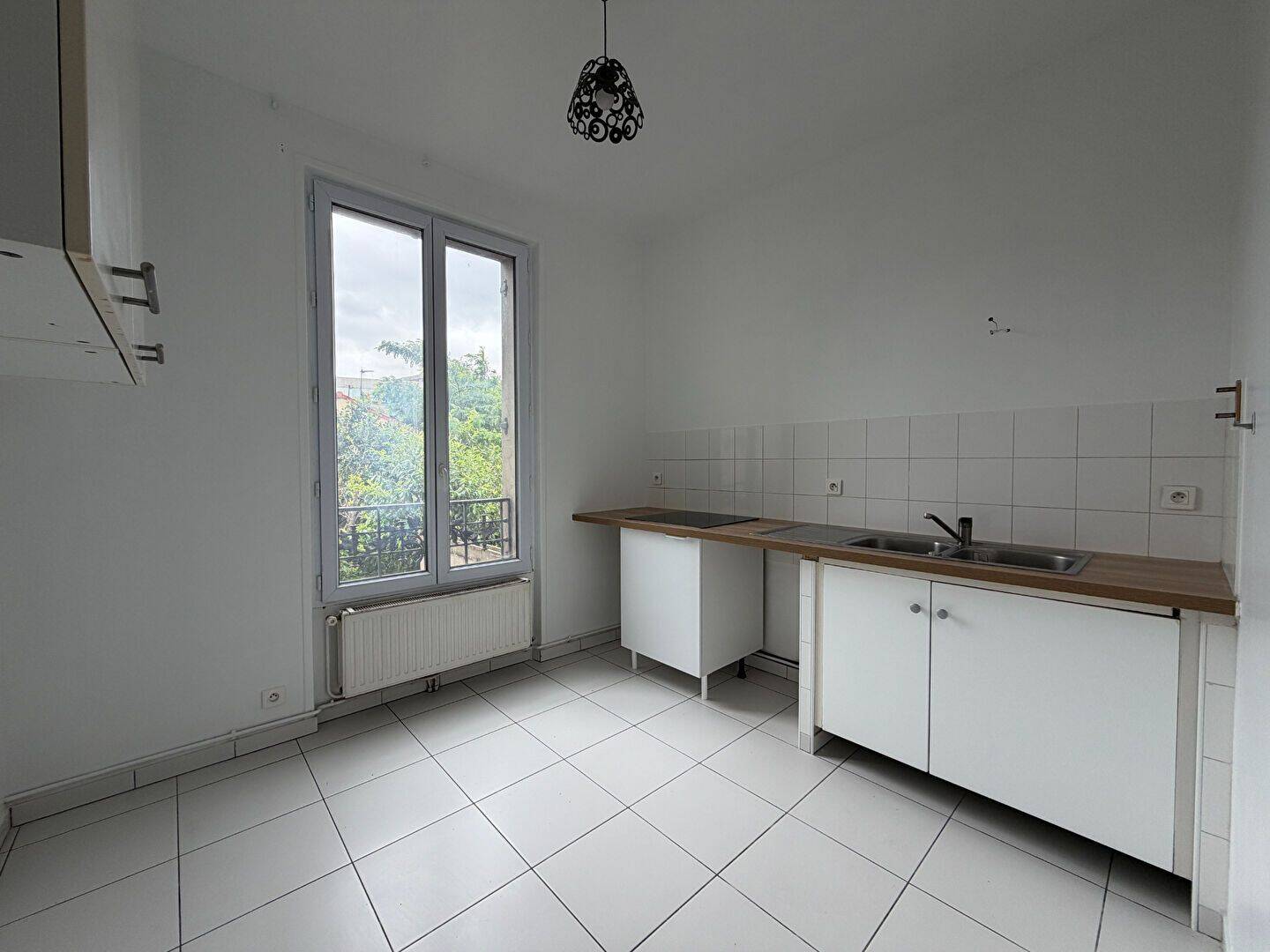 Appartement 3 pièces 61 m² · à Noisy-le-Sec · 61 m² · 1 090 €