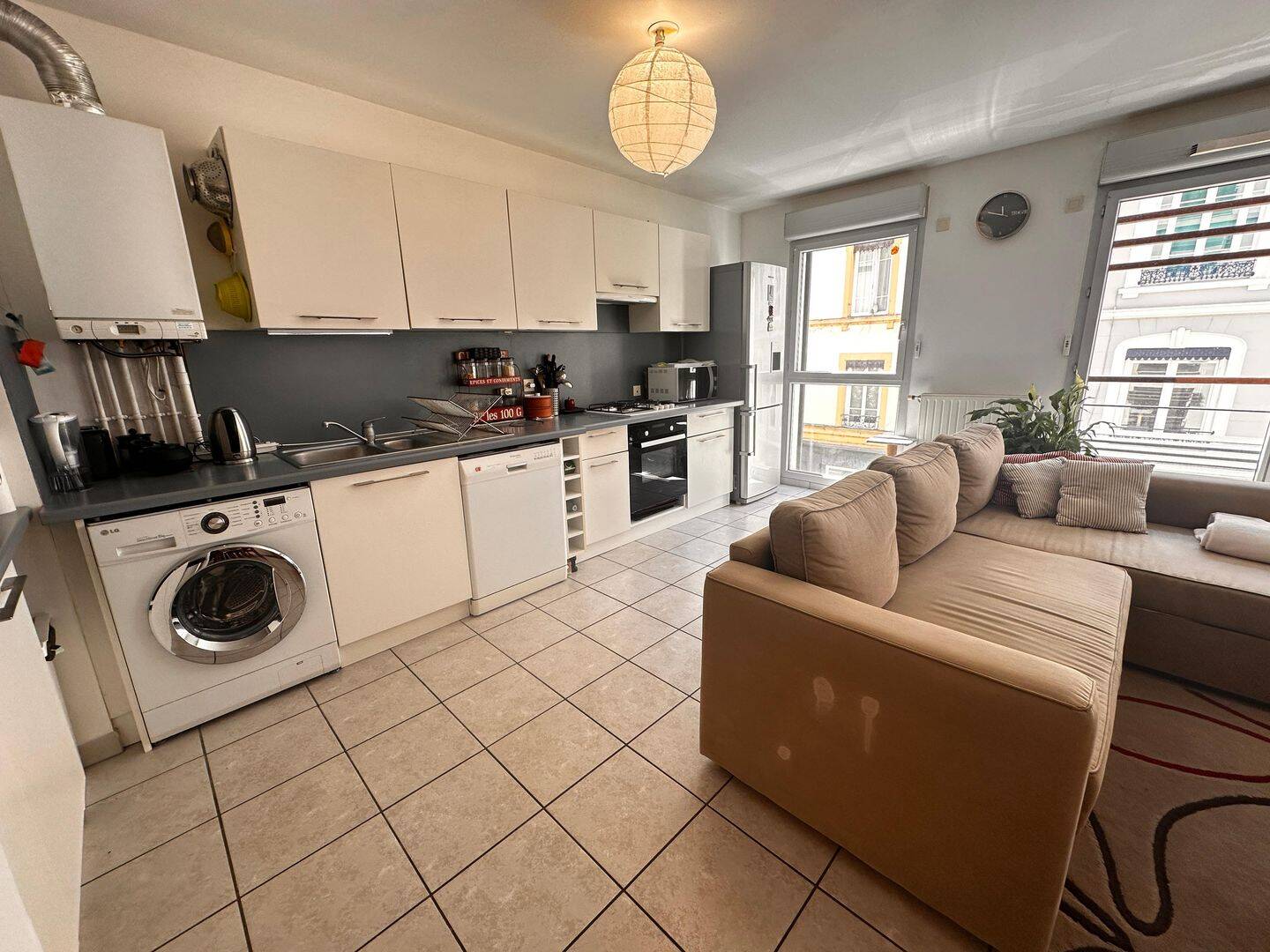 Appartement 4 pièces 84 m² · à Villeurbanne · 83,5 m² · 1 214 €