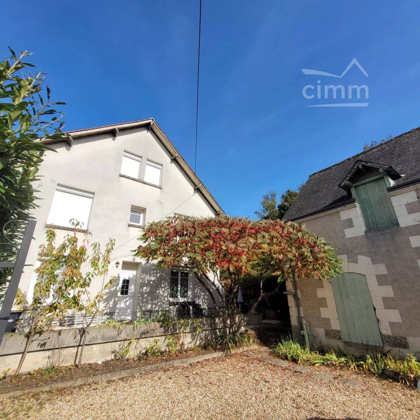 Maison 9 pièces 200 m² · à Esvres · 200 m² · 347 000 €