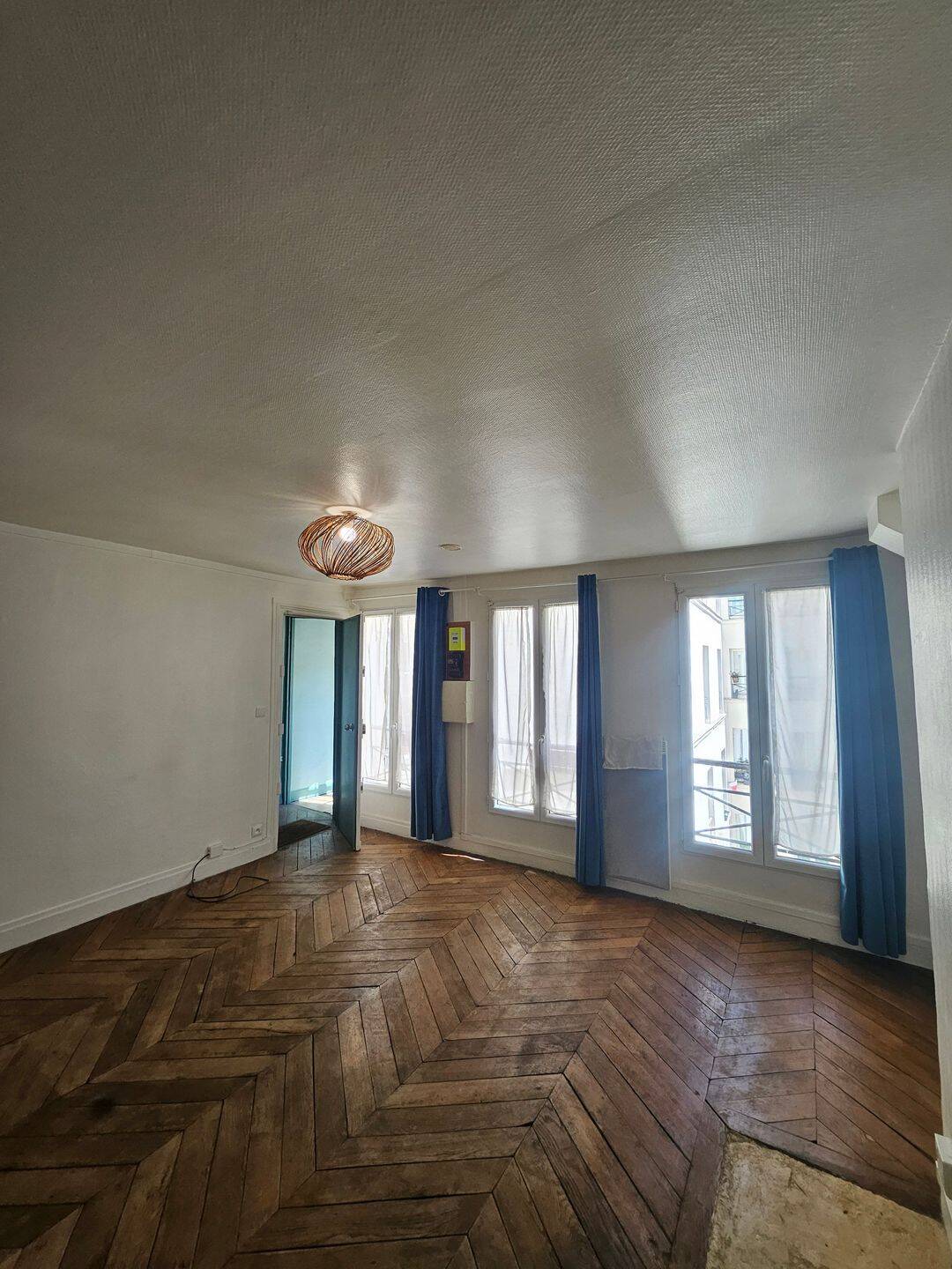 Appartement 1 pièce 21 m² · à Paris 1er Arrondissement · 21 m² · 880 €/mois