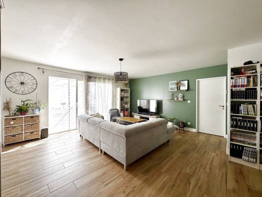 Maison de plain-pied à vendre 346 500 € 5 pièces 4 chambres 108 m² 354 m² de terrain Saint-Ouen-d'Aunis 17230