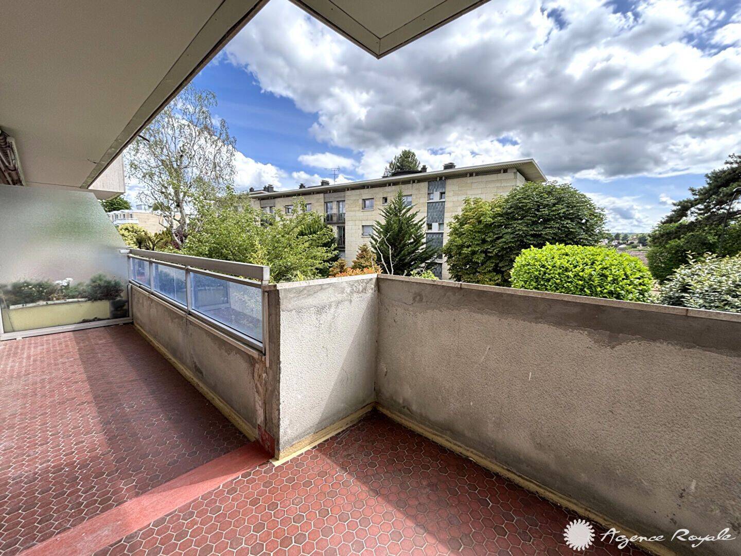 Appartement 1 pièce 32 m² · à Saint-Germain-en-Laye · 32 m² · 275 000 €