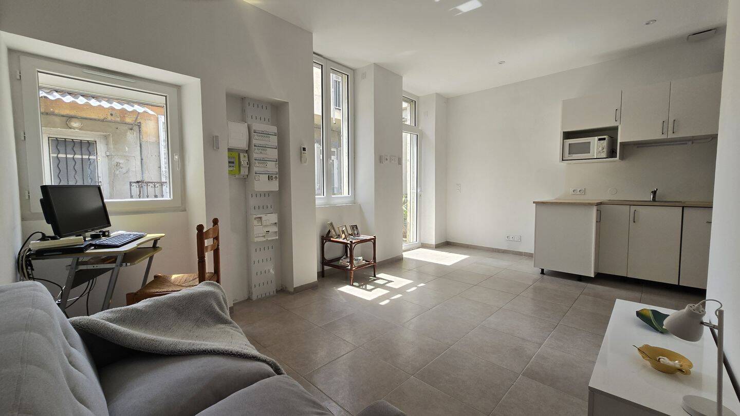 Maison 2 pièces 52 m² · à Nîmes · 51,5 m² · 113 500 €