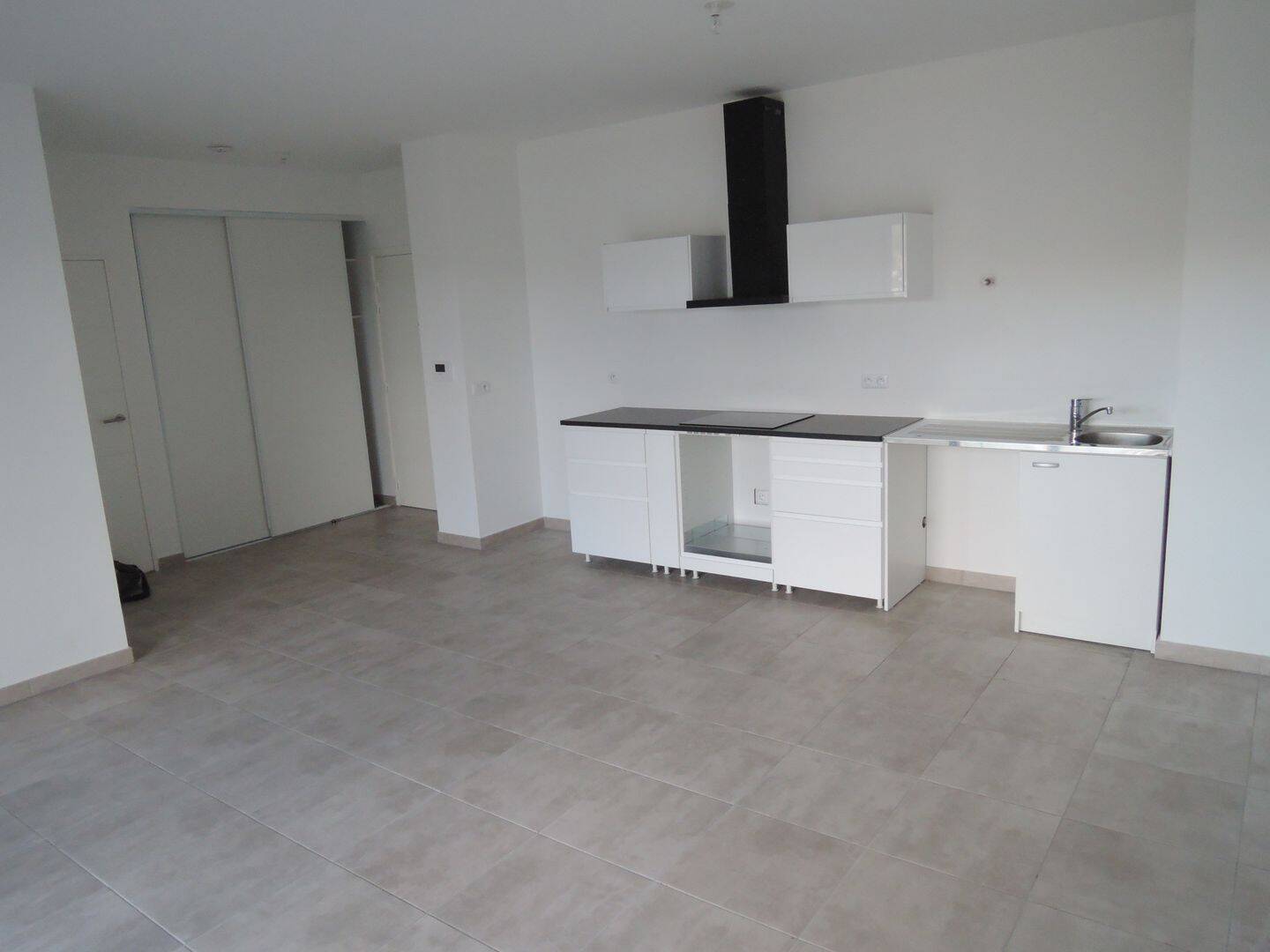 Appartement 3 pièces 63 m² · à La Penne-sur-Huveaune · 63 m² · 1 050 €