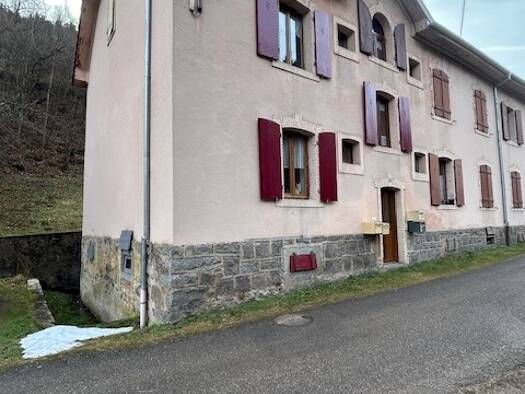 Appartement à vendre 37 000 € 3 pièces 2 chambres 55,5 m² RDC/2 Le Bonhomme 68650