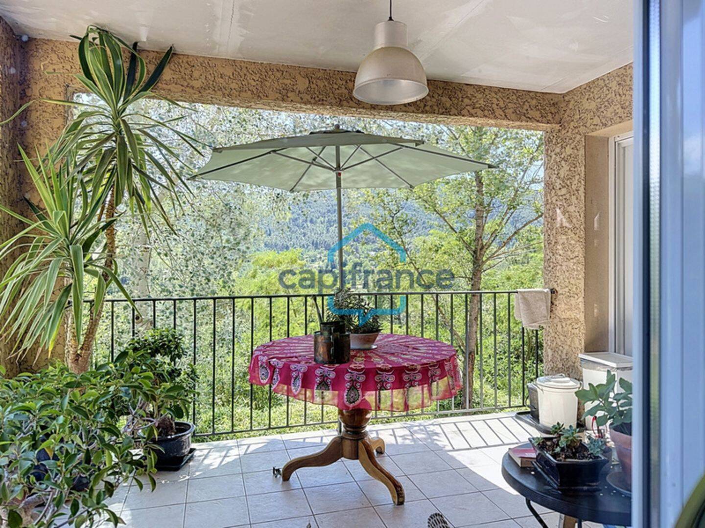 Maison 3 pièces 108 m² · à Branoux-les-Taillades · 108 m² · 239 000 €