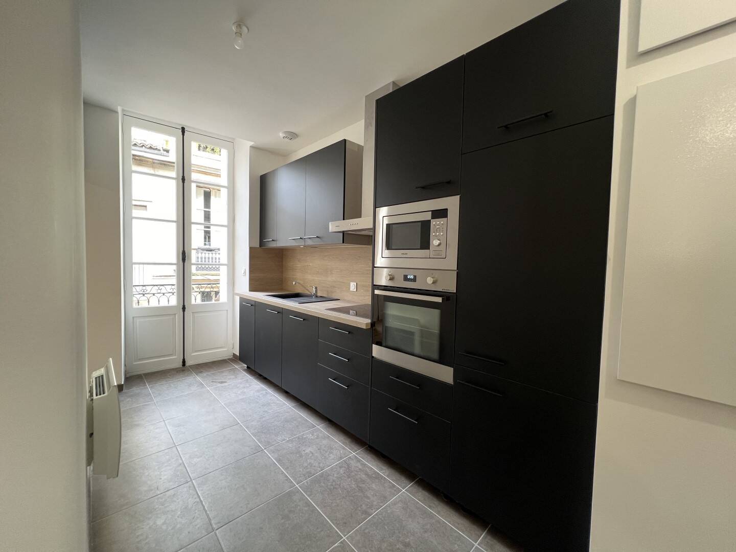 Appartement 3 pièces 65 m² · à Bordeaux · 64,7 m² · 1 322 €