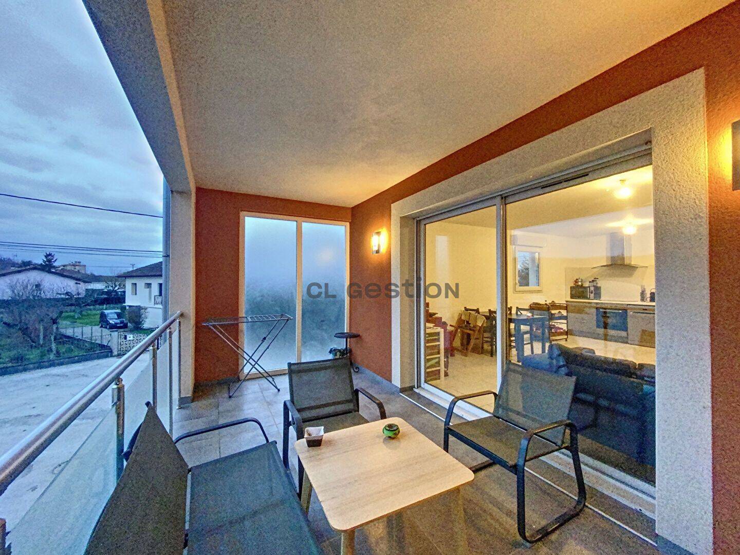 Appartement 3 pièces 79 m² · à Ambérieu-en-Bugey · 79 m² · 810 €
