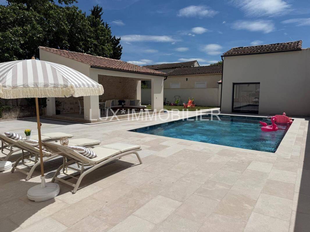 Maison 5 pièces 128 m² · à Tarascon · 128 m² · 450 000 €
