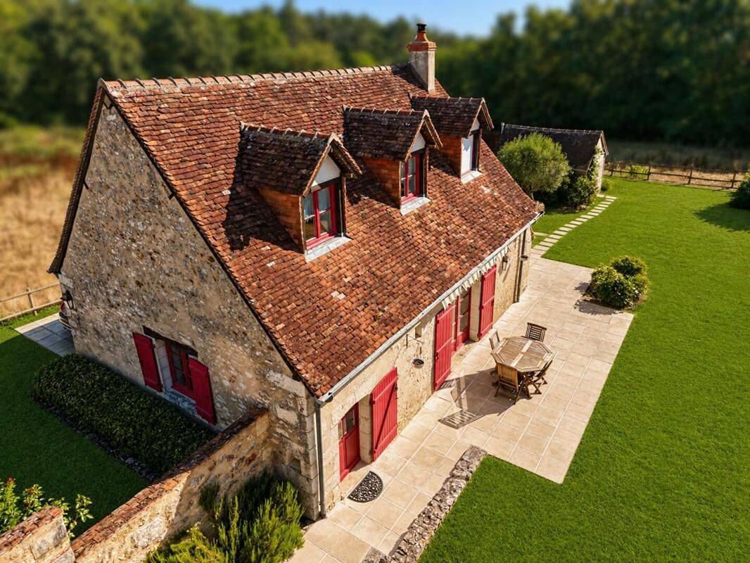 Maison 4 pièces 90 m² · à Saint-Hilaire-sur-Benaize · 90 m² · 199 000 €