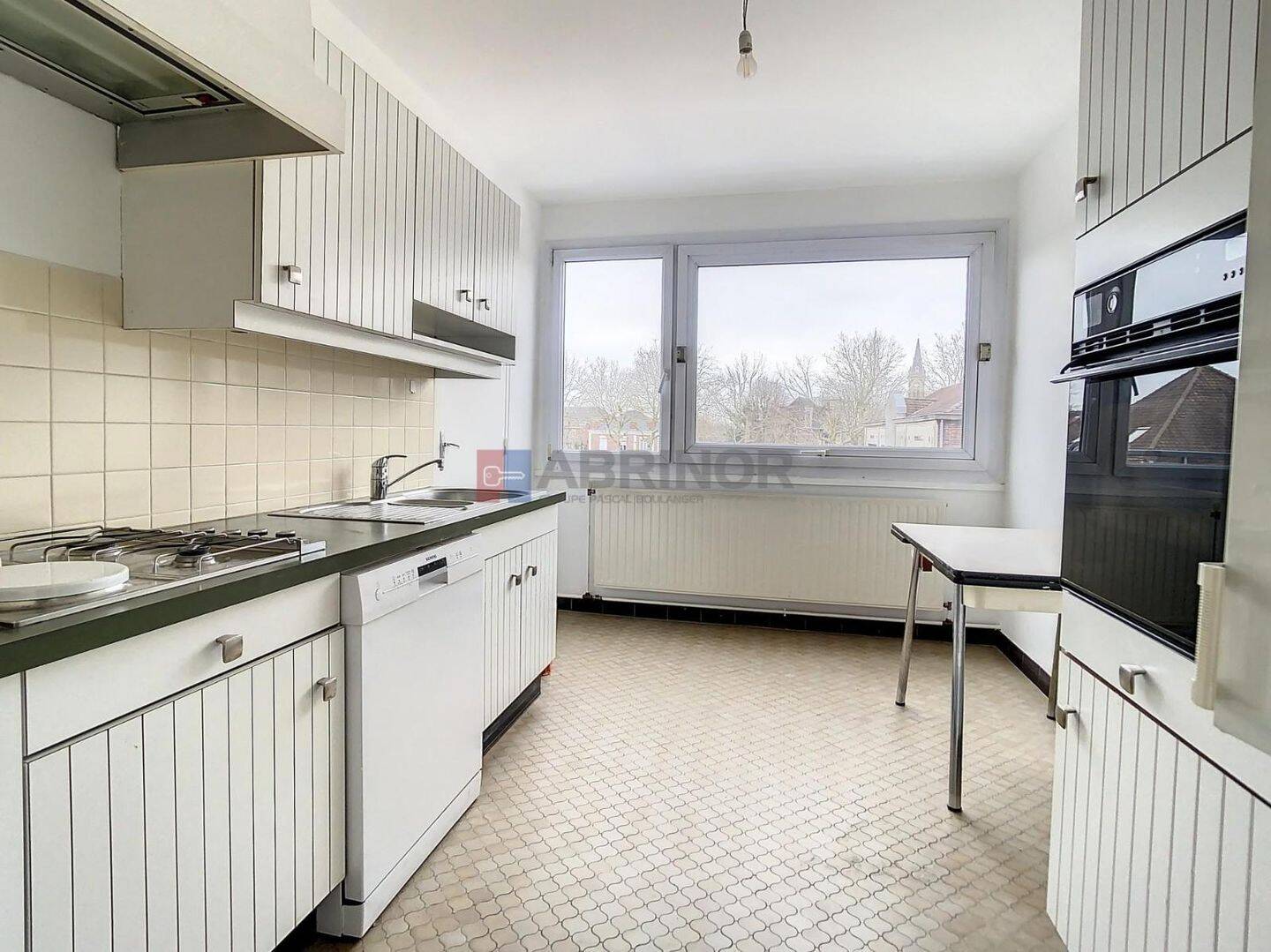 Appartement 4 pièces 106 m² · à Lambersart · 106,3 m² · 1 320 €/mois