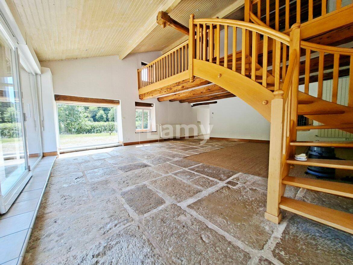 Maison 3 pièces 130 m² · à Allondans · 130,2 m² · 800 €