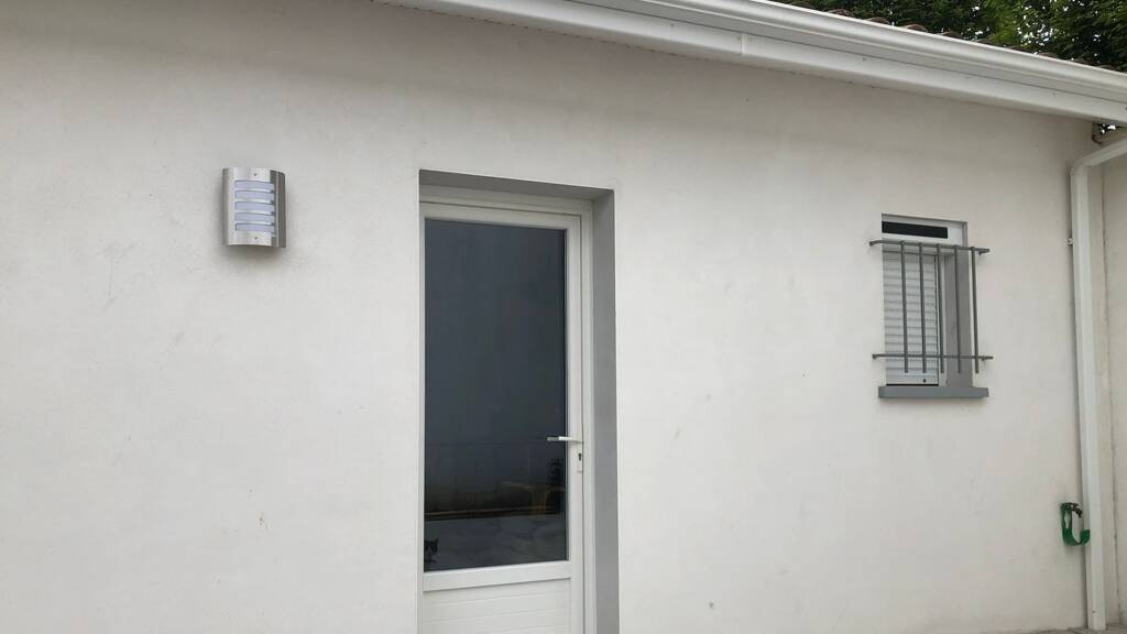 Maison à louer 550 € 3 pièces 1 chambre 50 m² 400 m² de terrain Hagetmau 40700
