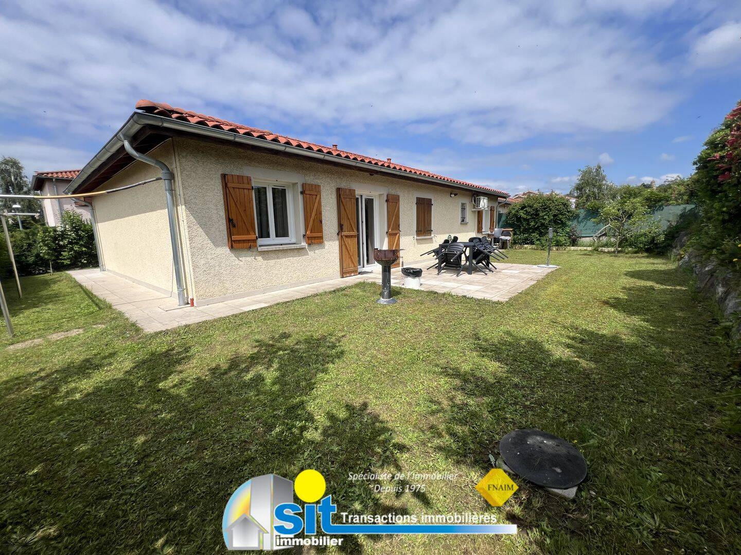 Maison 5 pièces 95 m² · à Les Côtes-d'Arey · 95 m² · 329 000 €