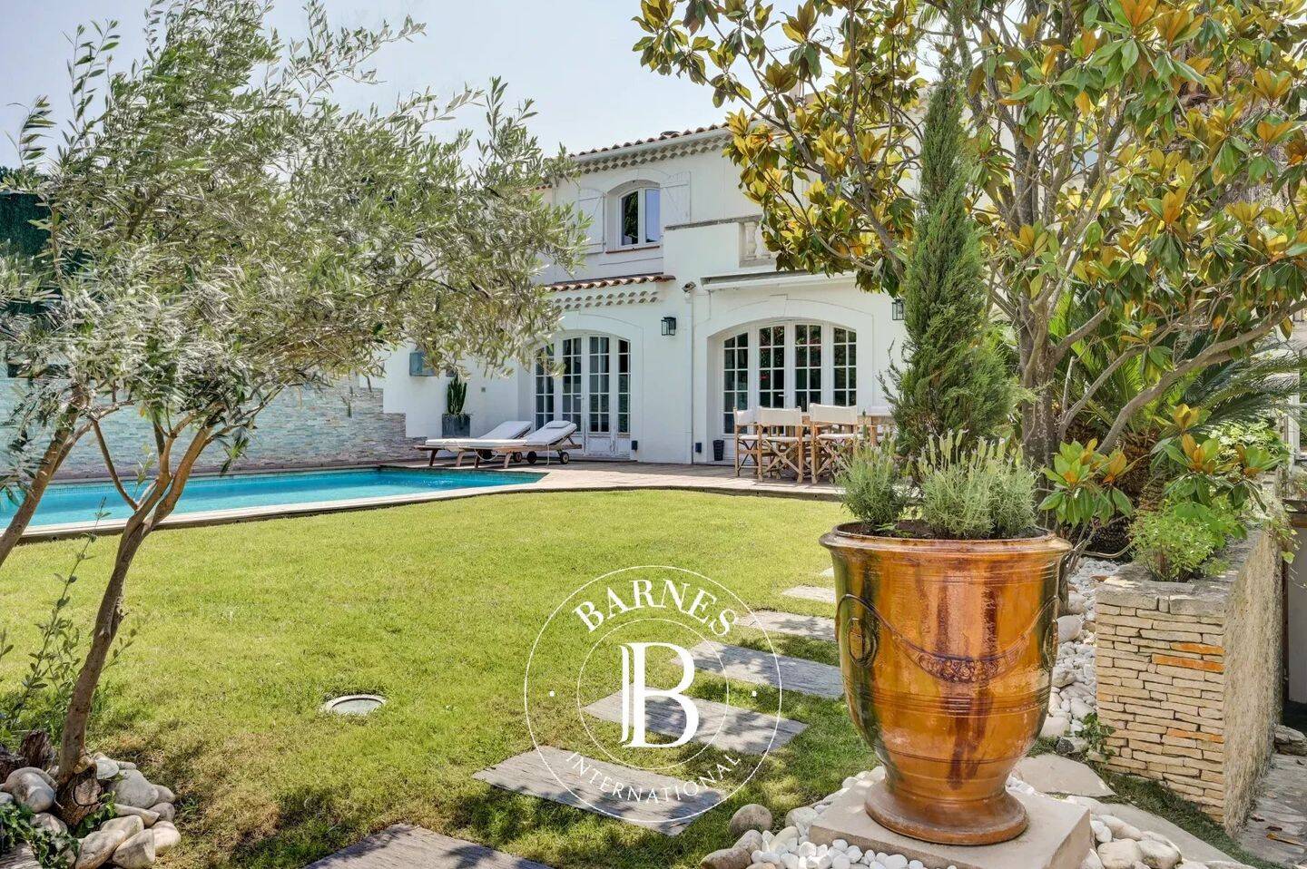 Maison 8 pièces 314 m² · à Aix-en-Provence · 314 m² · 1 995 000 €