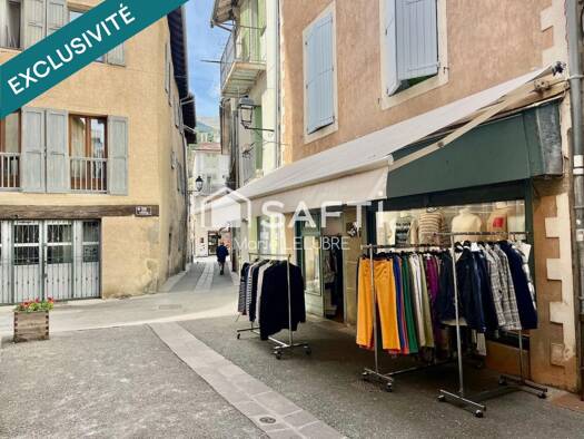 Pret-à-Porter à vendre Fonds de commerce 24 900 € 2 pièces 40 m² de surface de vente Les Ecarts Embrun 05200