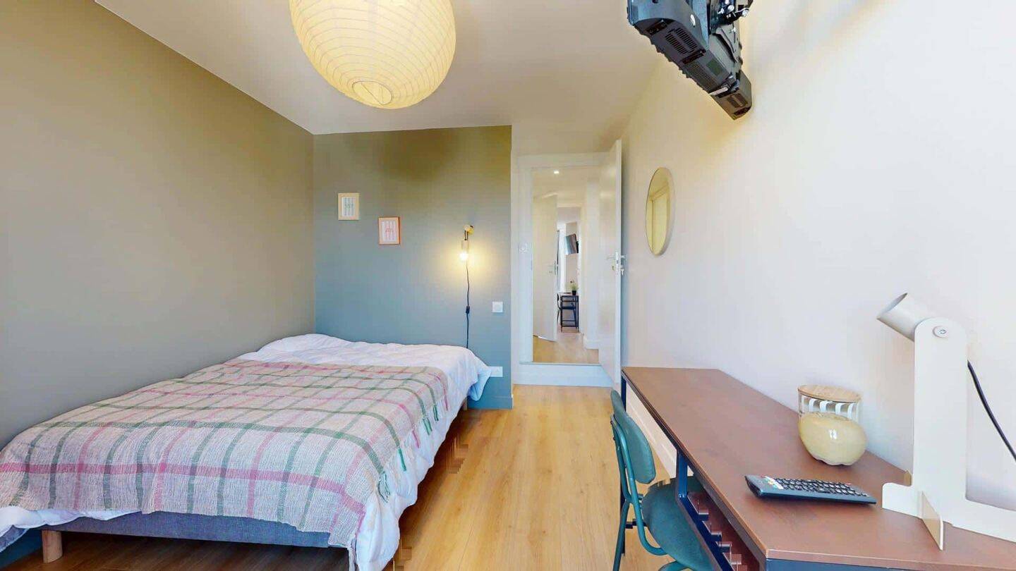 1 pièce 15 m² · à Bordeaux · 15 m² · 540 €/mois