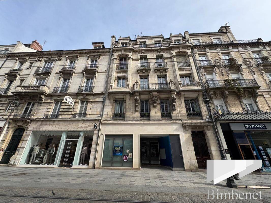 Appartement 6 pièces 163 m² · à Orléans · 163 m² · 428 000 €