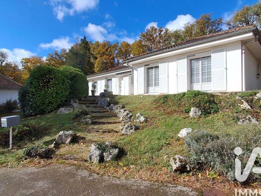 Maison de plain-pied à vendre 362 000 € 6 pièces 5 chambres 145 m² 1 000 m² de terrain Miserey-Salines 25480