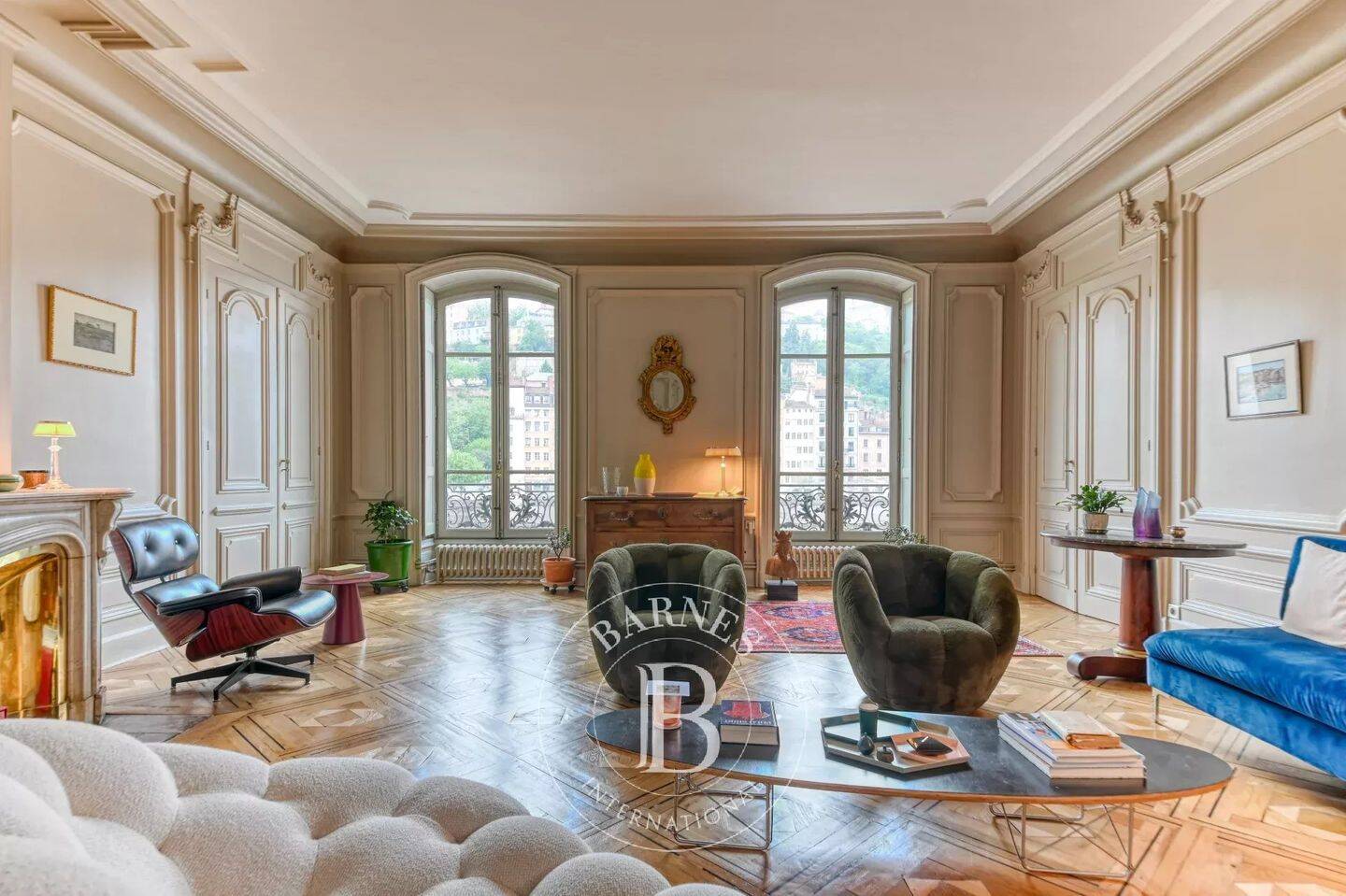Appartement 5 pièces 200 m² · à Lyon 2ème Arrondissement · 200,2 m² · 3 527 €/mois