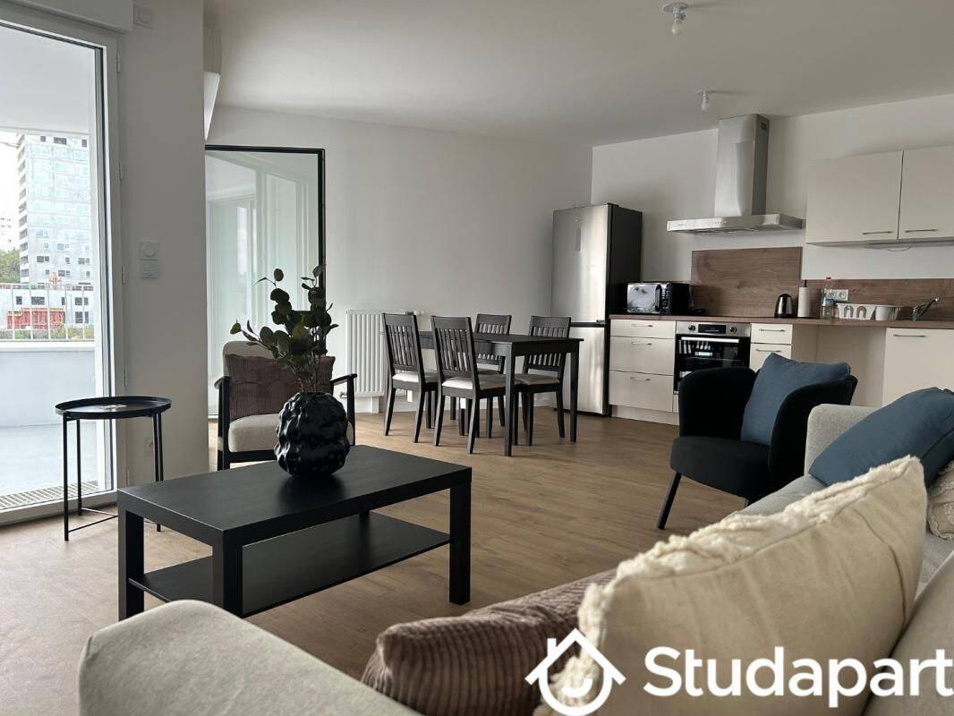 1 pièce 10 m² · à Brest · 10 m² · 450 €