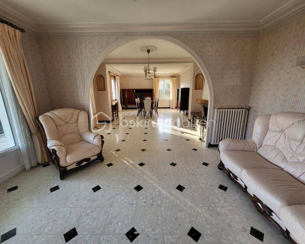 Maison 4 pièces 111 m² · à Coulmiers · 111 m² · 175 000 €