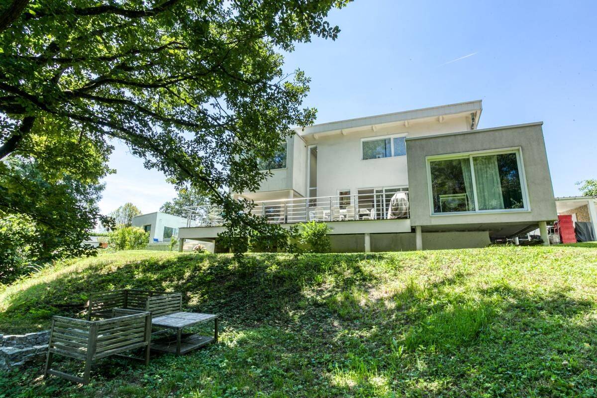 Maison 7 pièces 175 m² · à Charbonnières-les-Bains · 175 m² · 950 000 €
