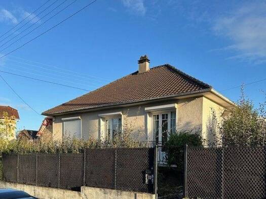 Maison de plain-pied à vendre 349 440 € 3 pièces 2 chambres 72 m² 454 m² de terrain Montmorency 95160