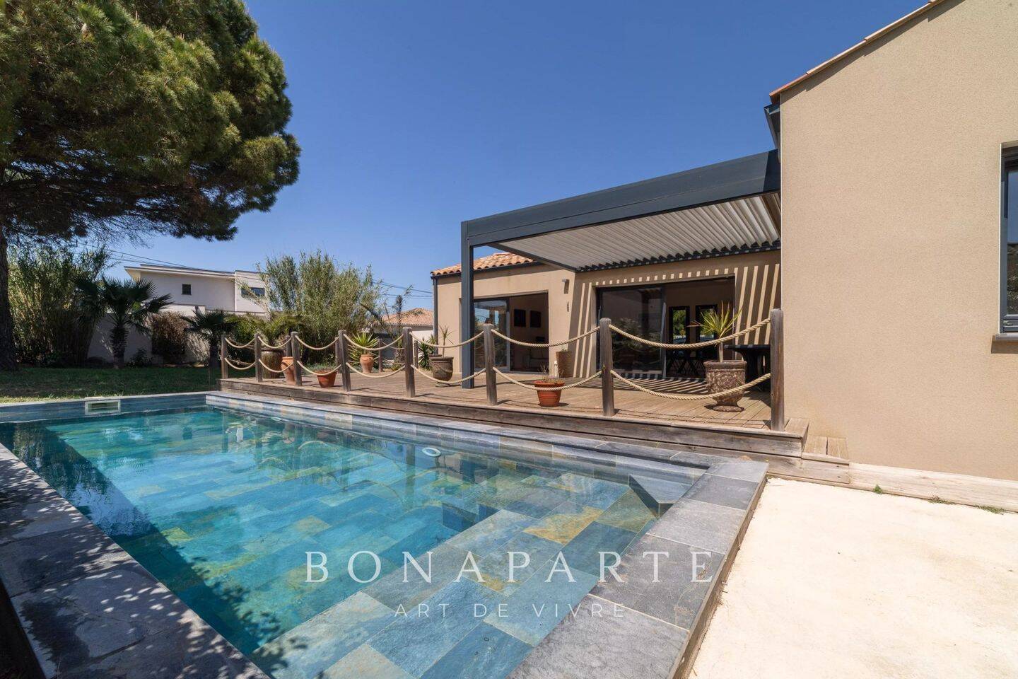 Maison 4 pièces 110 m² · à Agde · 110 m² · 630 000 €