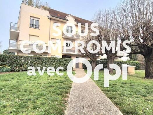 Appartement à vendre 139 000 € 1 pièce 30,4 m² Étage 1/2 Gambetta-Brossolette-Gare Yerres 91330