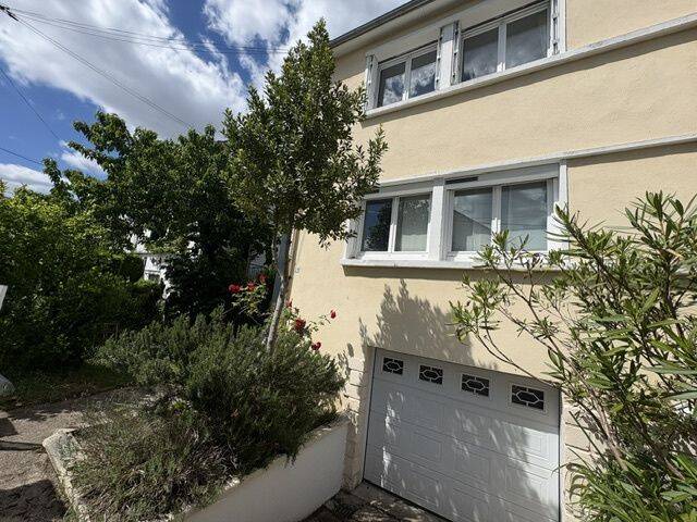 Maison 6 pièces 91 m² · à Saint-Étienne-du-Rouvray · 91 m² · 207 000 €